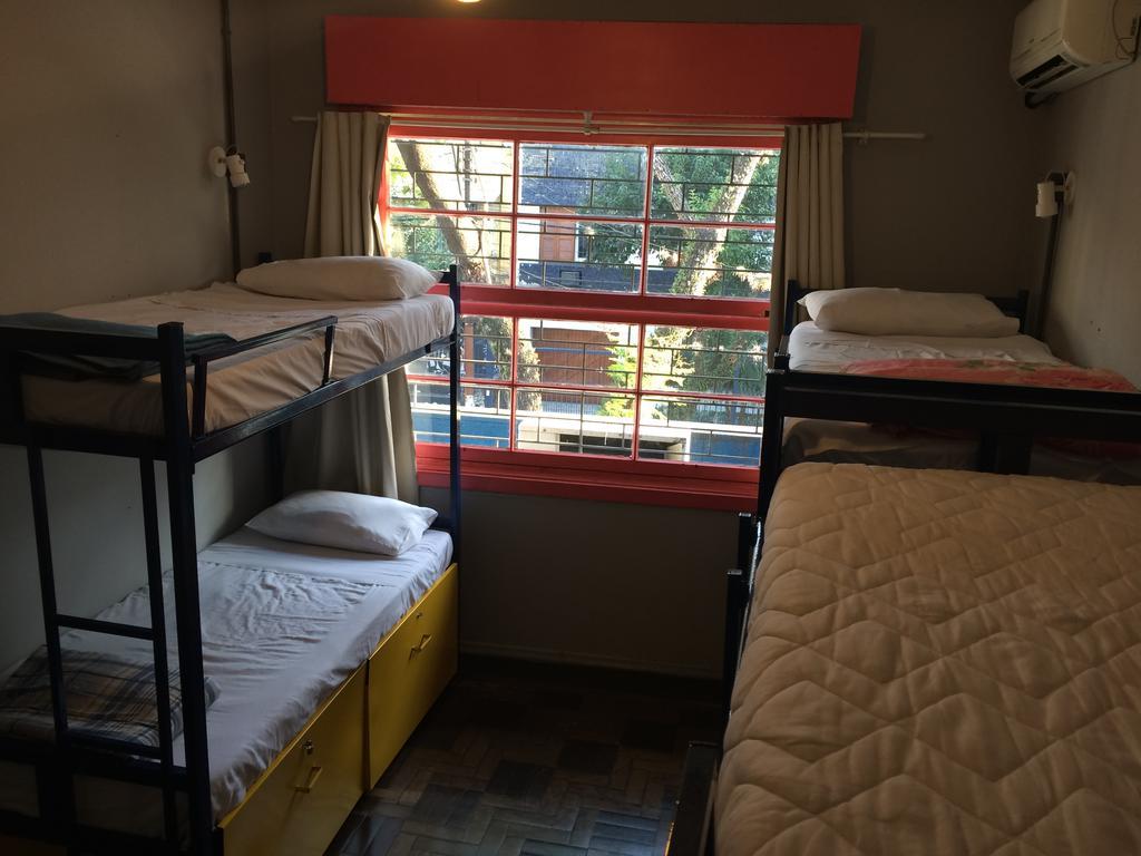 Casa Azul Hostel Порту-Алегри Номер фото
